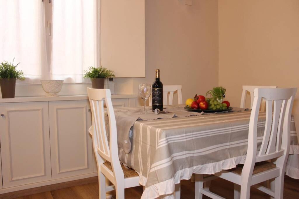 Art Apartment Santa Croce Suite Florence Luaran gambar