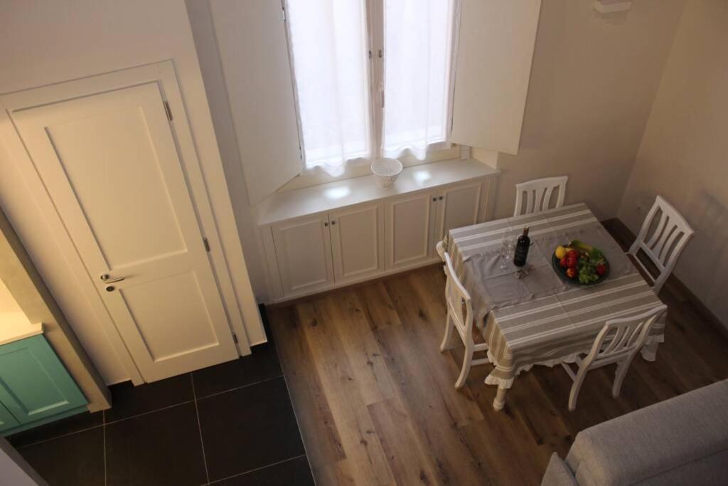 Art Apartment Santa Croce Suite Florence Luaran gambar